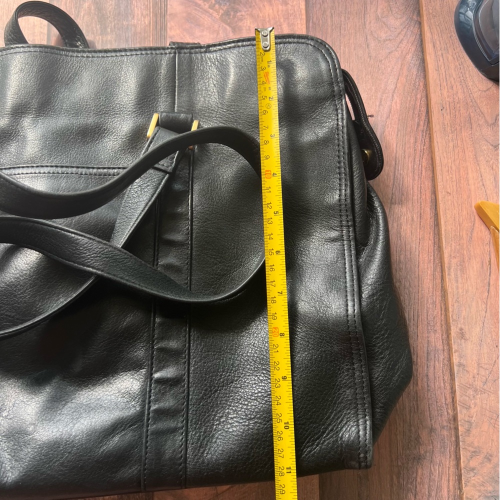 Bossino Black Leather Bag - Picture 12 of 13